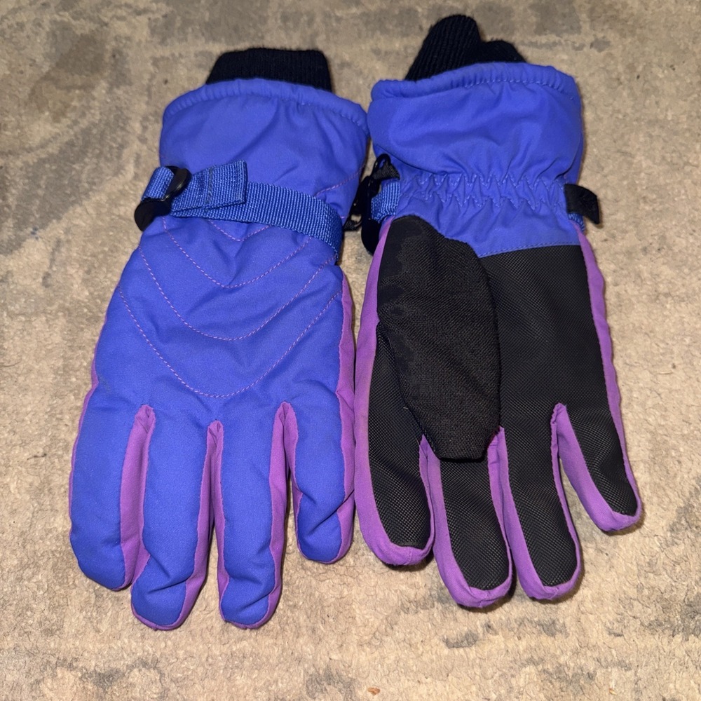 All In Motion Kids Snow Gloves Size 8-16 Winter Skiing Purple Black Cold Weather